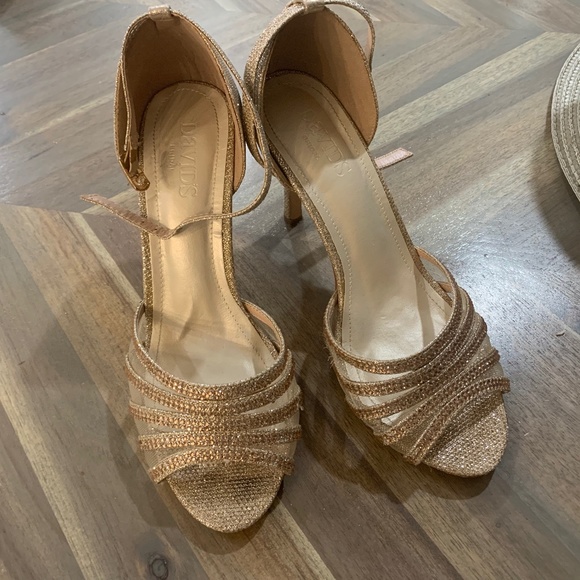 Davids Bridal Heels - Picture 1 of 2